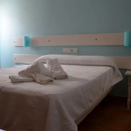 Hostal Dona Antonia Casa de hóspedes 2*